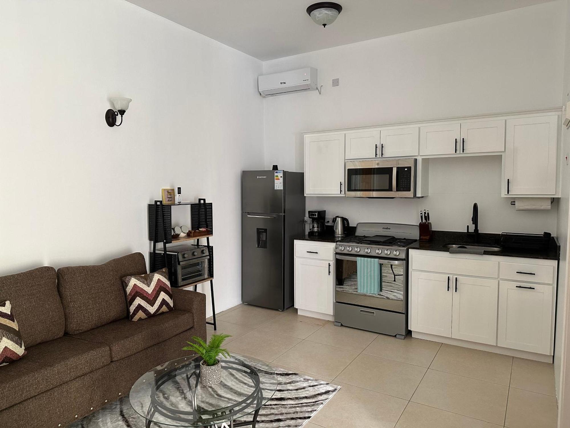 Eldorado Guesthouse & Car Rental Roseau Luaran gambar