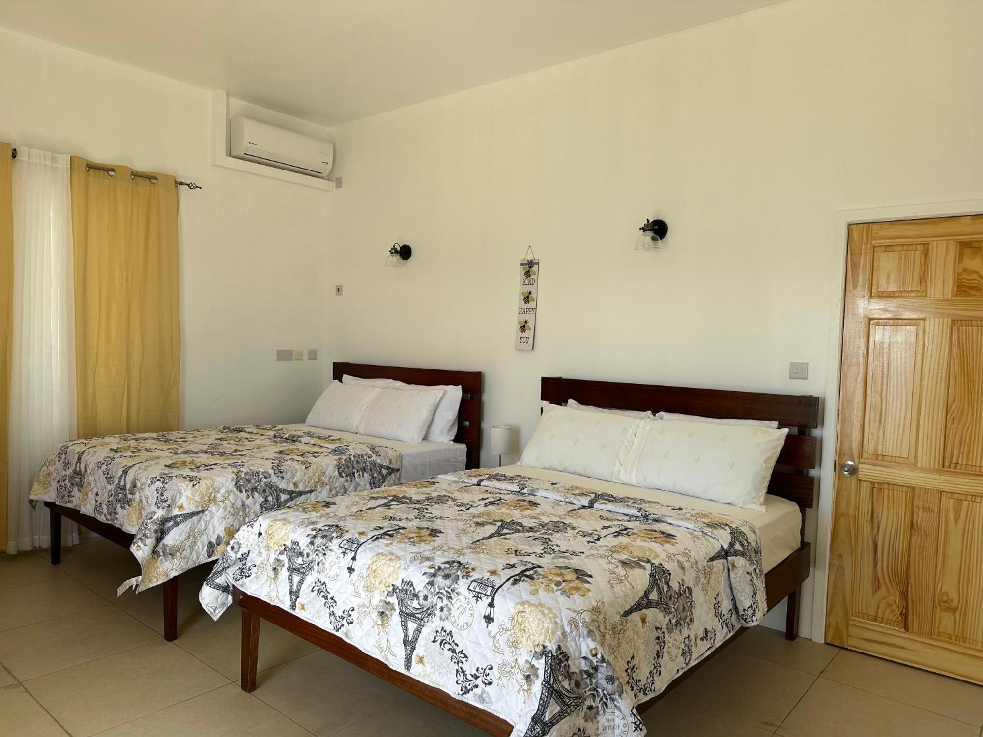 Eldorado Guesthouse & Car Rental Roseau Luaran gambar